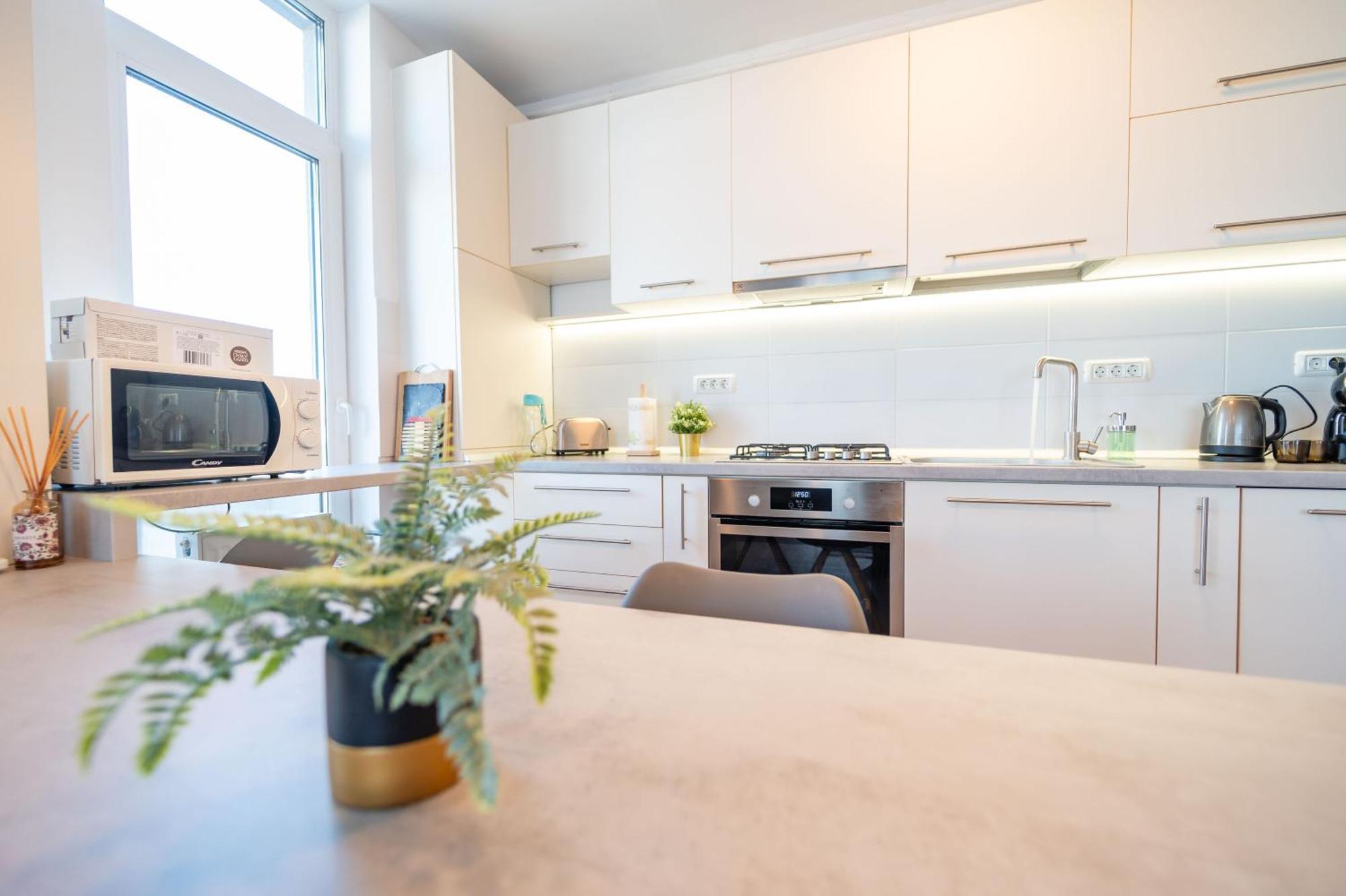 Modern Apollus Avenue - By Openhouse Apartment