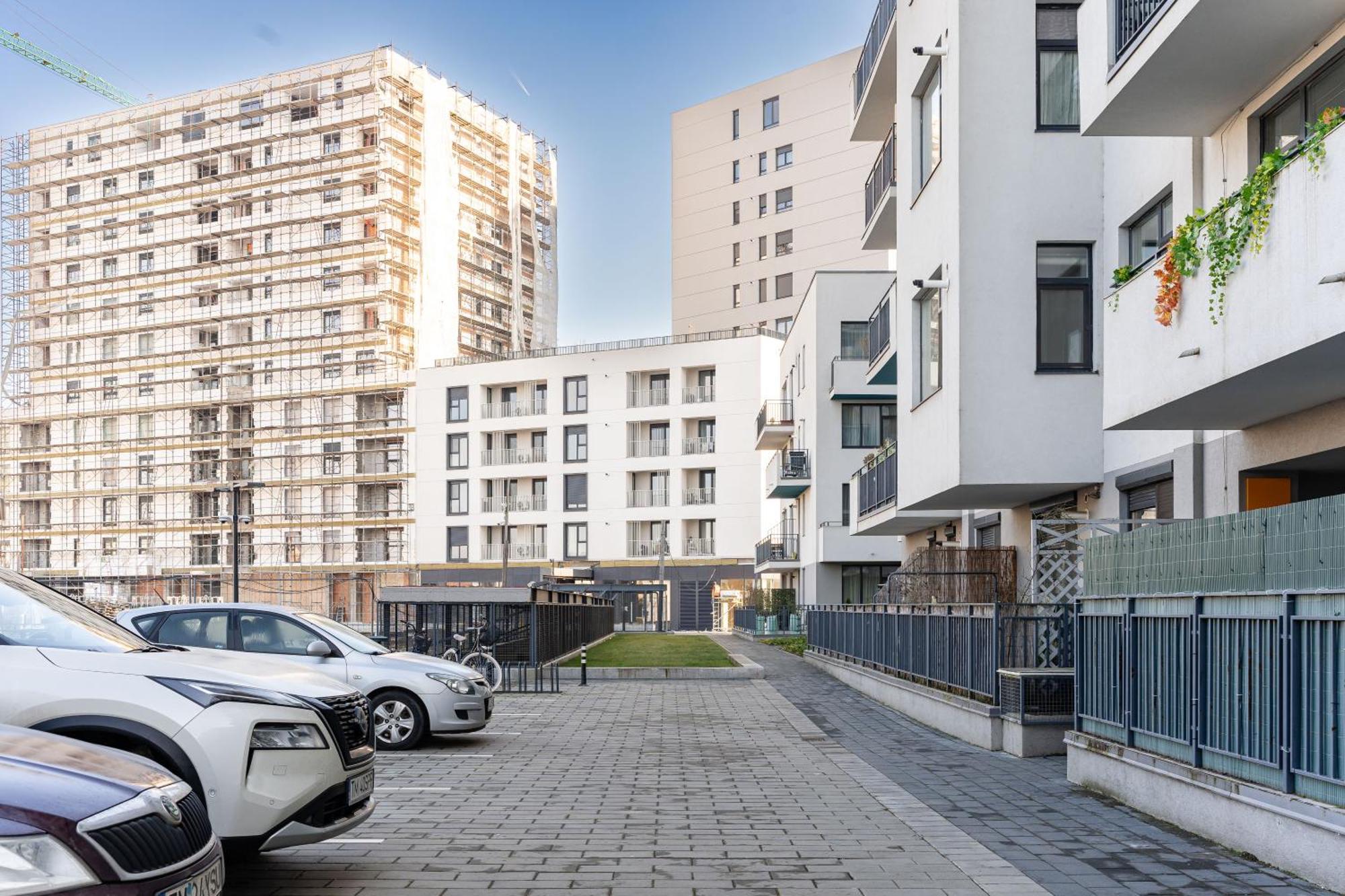 Modern Apollus Avenue - By Openhouse Timişoara